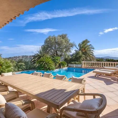 - De Standing Avec Piscine&vue *
