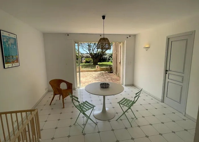 - De Standing Avec Piscine&vue Villa Sainte-Maxime