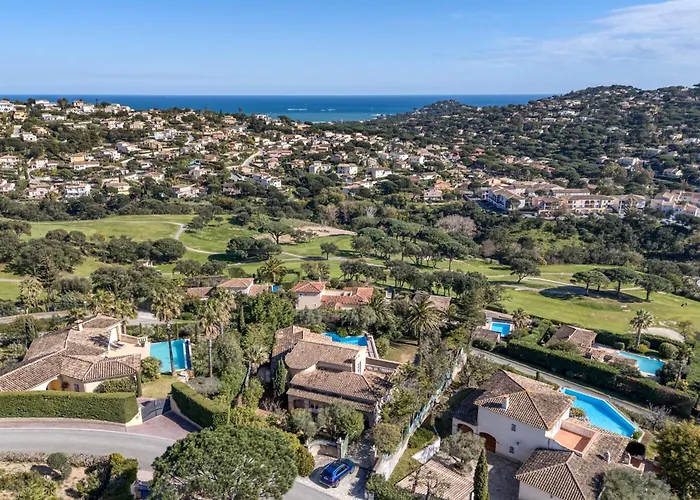 - De Standing Avec Piscine&vue Sainte-Maxime