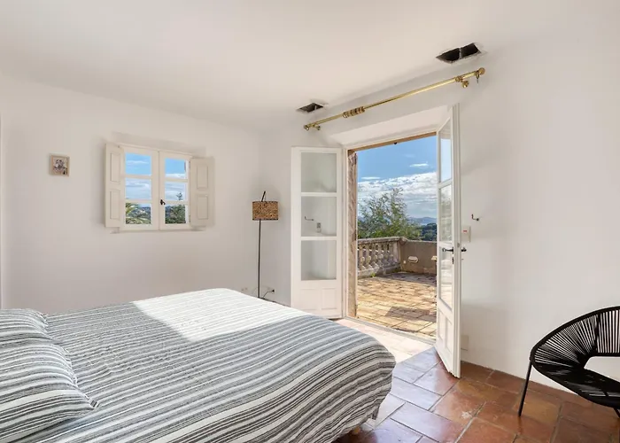 - De Standing Avec Piscine&vue Villa Sainte-Maxime
